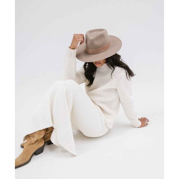 Gigi Pip Fedora Hat Womens Size 57 M Beige - Brown Band 100% Australian Wool NWT - Picture 2 of 16